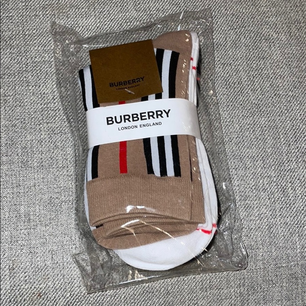 Burberry socks